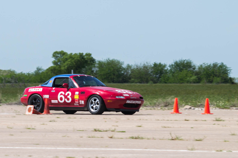 Illustration for article titled Huge Juicy Autocross Photodump